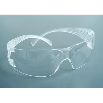 Transparent goggles with UV filter